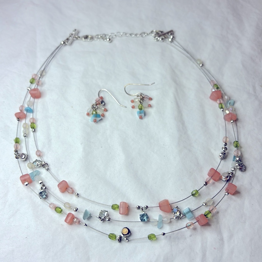 Vintage Avon y2k Illusion Necklace & Earrings AB Rhinestones Pink Blue Beaded